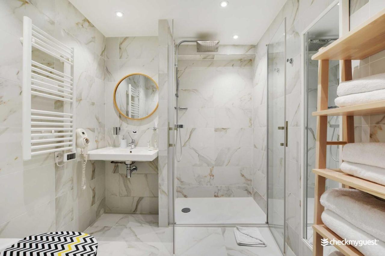 Cosy Apartment 4 - Sacree Coeur Montmartre Париж Екстериор снимка