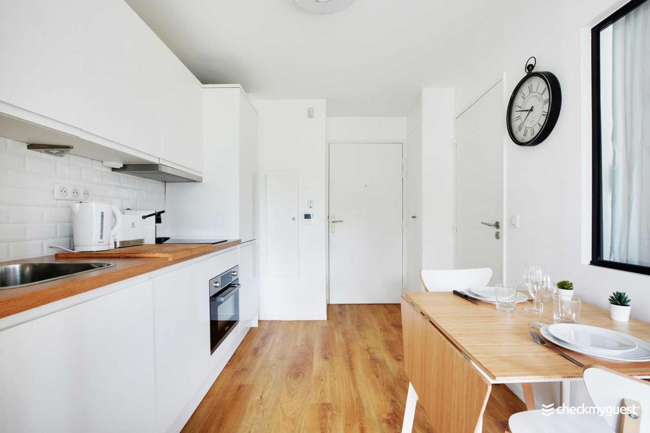 Cosy Apartment 4 - Sacree Coeur Montmartre Париж Екстериор снимка